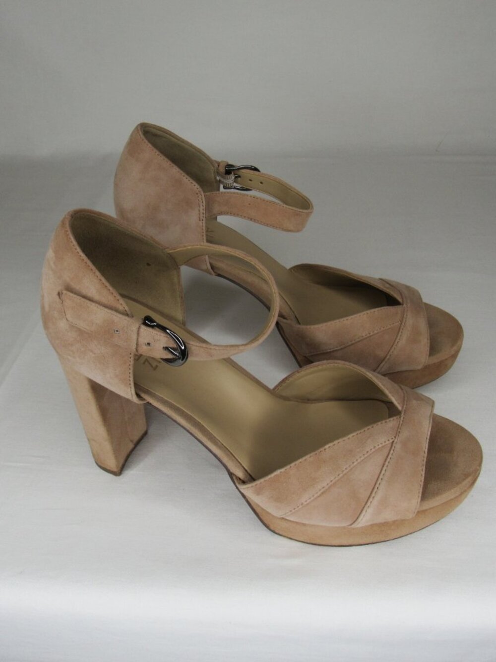 Naturalizer Beige Suede Leather MALINA Platform Sandal Heel Women's 9.5 - Picture 6 of 9